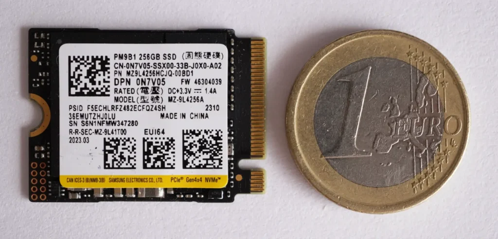 SSD M.2 2230 256GB Samsung (MZ9L4256HCJQ-00BD1) front view